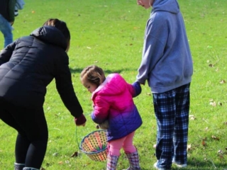 Tacoma_Hills_-_Easter_Egg_Hunt_April_2022_25 Tacoma Hills Easter Egg Hunt April 2022 25 683x1024
