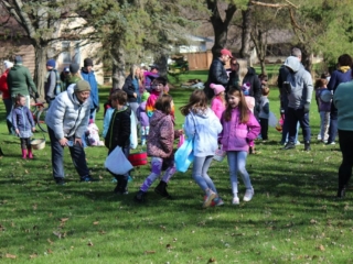 Tacoma_Hills_-_Easter_Egg_Hunt_April_2022_27 Tacoma Hills Easter Egg Hunt April 2022 27