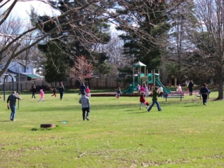 Tacoma_Hills_-_Easter_Egg_Hunt_April_2022_38 Tacoma Hills Easter Egg Hunt April 2022 38